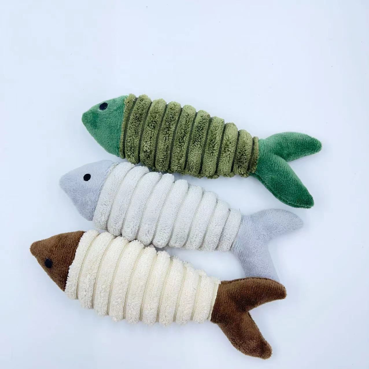 Juguetes de Seda con Pez para Gatos con Nepitita